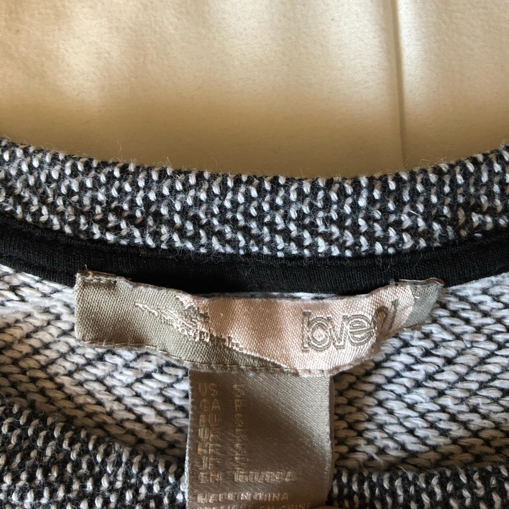 Sweater - Picture 3 of 3